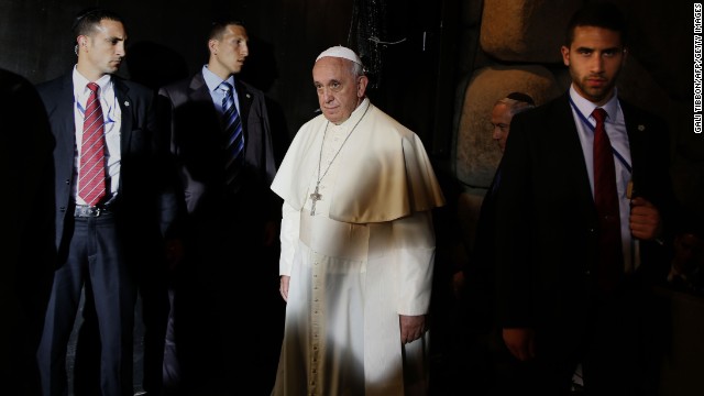 140526065348-03-pope-0526-horizontal-gallery.jpg