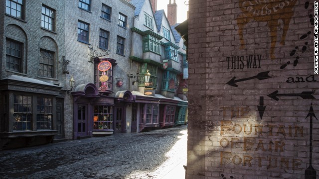 140620140117-diagon-alley-01-horizontal-gallery.jpg