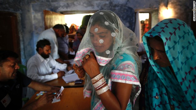 140410110556-02-india-election-0410-horizontal-gallery.jpg