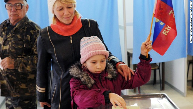 140316093443-crimea-voting-horizontal-gallery.jpg