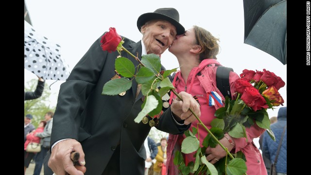 140509110900-01-victory-day-0509-horizontal-gallery.jpg