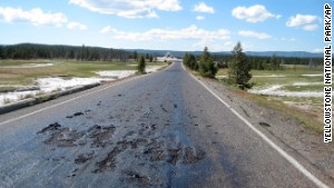 140714122036-yellowstone-melted-road-story-body.jpg