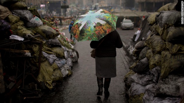 140306210937-02-ukraine-crisis-0306-horizontal-gallery.jpg