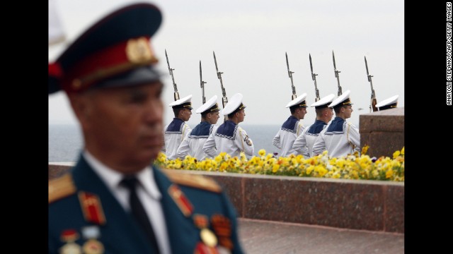 140509111624-05-victory-day-0509-horizontal-gallery.jpg