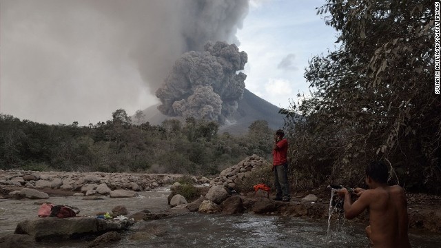 140201133809-sinabung-0121-horizontal-gallery.jpg