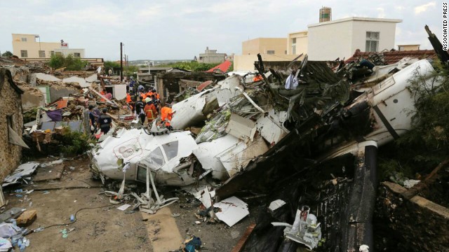 140723214142-01-taiwan-plane-crash-horizontal-gallery.jpg