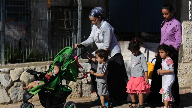 140808195037-02-gaza-israel-0808-horizontal-gallery.jpg