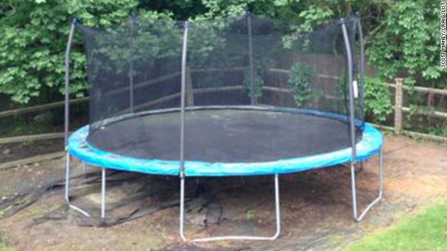 140620113103-trampoline-craigslist-story-top.jpg