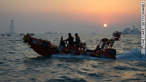 140515114059-south-korea-ferry-coastguards-story-body.jpg