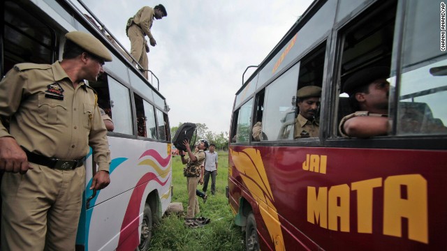 140416225459-04-india-elections-0416-horizontal-gallery.jpg