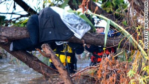 141213120910-california-river-rescue-story-body.jpg
