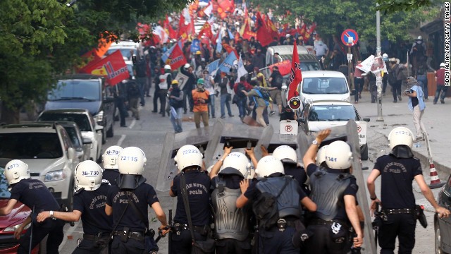 140515091655-08-turkey-protests-0515-horizontal-gallery.jpg