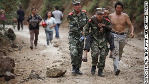 140804105016-china-yunnan-earthquake-2-story-body.jpg