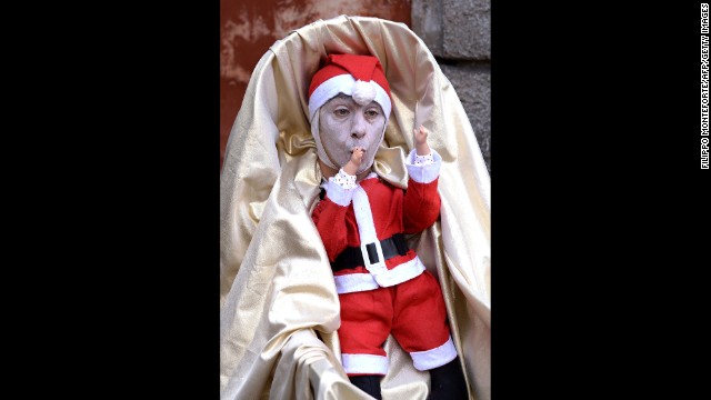 141222125745-05-santa-122214-horizontal-gallery.jpg