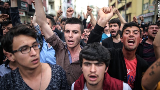 140515091250-05-turkey-protests-0515-horizontal-gallery.jpg