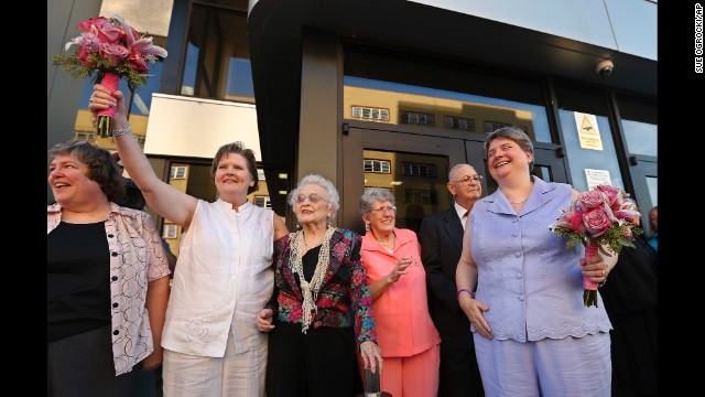 141007091605-04-gay-marriage-1007-horizontal-gallery.jpg