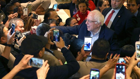 635915745455411582-BernieNevada.jpg