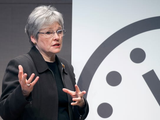 635893593256122167-AP-DOOMSDAY-CLOCK-70221746.JPG