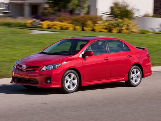 635810167389836092-2011-Toyota-Corolla.jpg