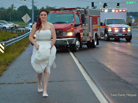 635802611397011991-paramedic-bride.jpg